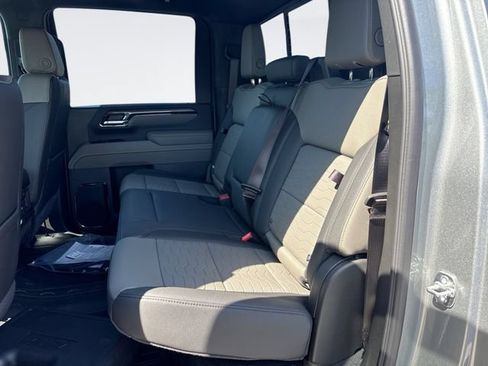 New 2026 Chevrolet Silverado 2500 ZR2 AWD/4WD image 23