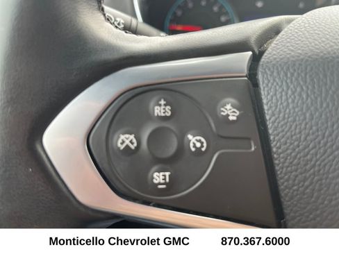 Used 2023 Chevrolet Traverse LT image 13