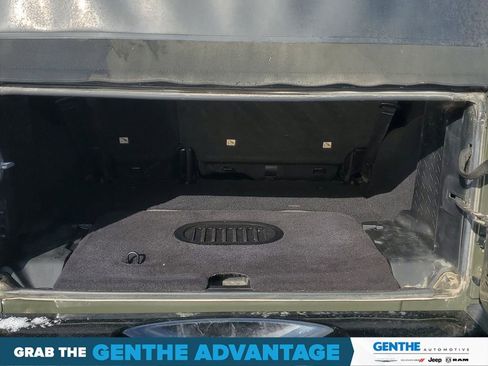 Used 2016 Jeep Wrangler Unlimited Sport AWD/4WD image 22