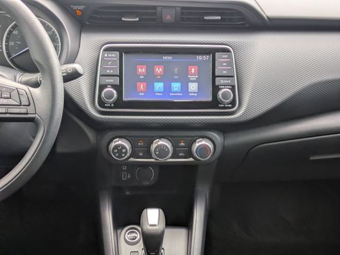 Certified 2024 Nissan Kicks S FWD image 19