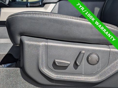 Certified 2022 Ford F250 Lariat w/ Tremor Off-Road Package image 23