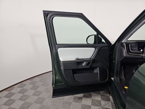 Used 2023 Rivian R1S Adventure image 16