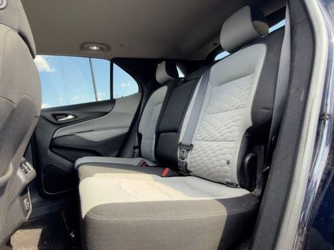 Used 2021 Chevrolet Equinox LT FWD image 7