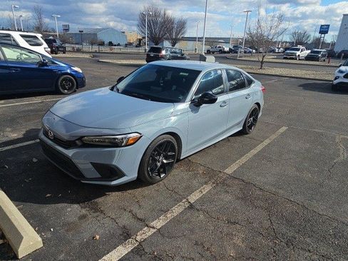 Used 2024 Honda Civic Sport image 9