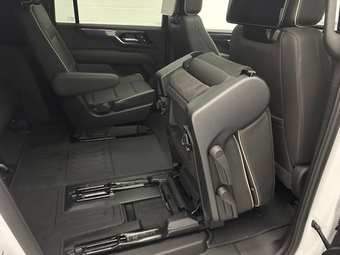 New 2026 GMC Yukon XL Elevation w/ Elevation Premium Package AWD/4WD image 77
