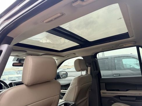 Used 2020 Ford Expedition XLT w/ Equipment Group 202A image 12