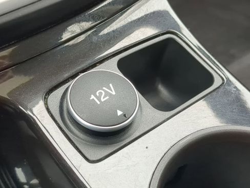 Used 2018 Ford C-MAX Titanium w/ Equipment Group 301A image 30