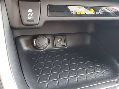 Certified 2024 Toyota RAV4 LE AWD/4WD image 25