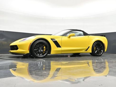 Used 2016 Chevrolet Corvette Z06 RWD image 43