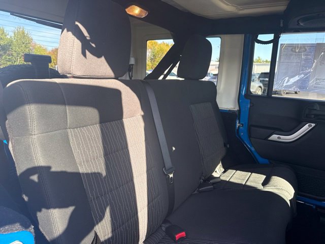 Used 2011 Jeep Wrangler Unlimited Sahara w/ Trailer Tow Group AWD/4WD image 18