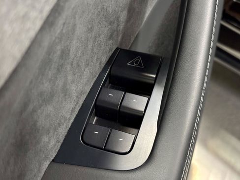 Used 2026 Tesla Model Y AWD image 13