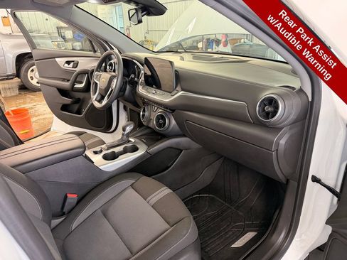 Used 2024 Chevrolet Blazer LT w/ Convenience Package AWD/4WD image 37