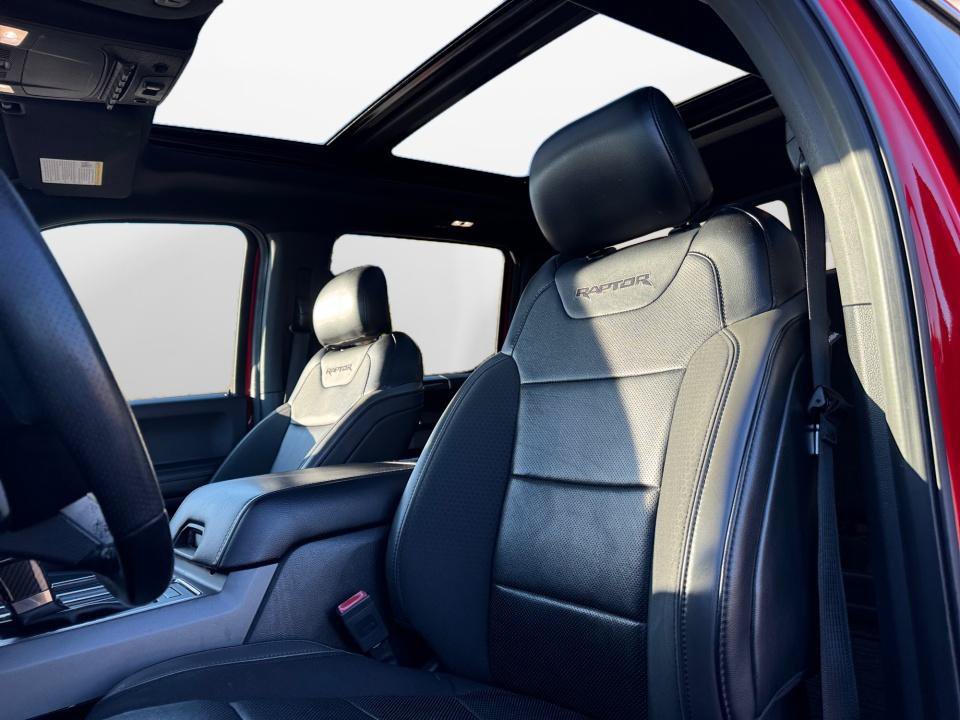 Used 2019 Ford F150 Raptor w/ Equipment Group 802A Luxury AWD/4WD image 9