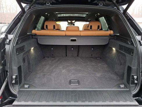 Certified 2024 BMW X5 xDrive40i w/ M Sport Package image 31