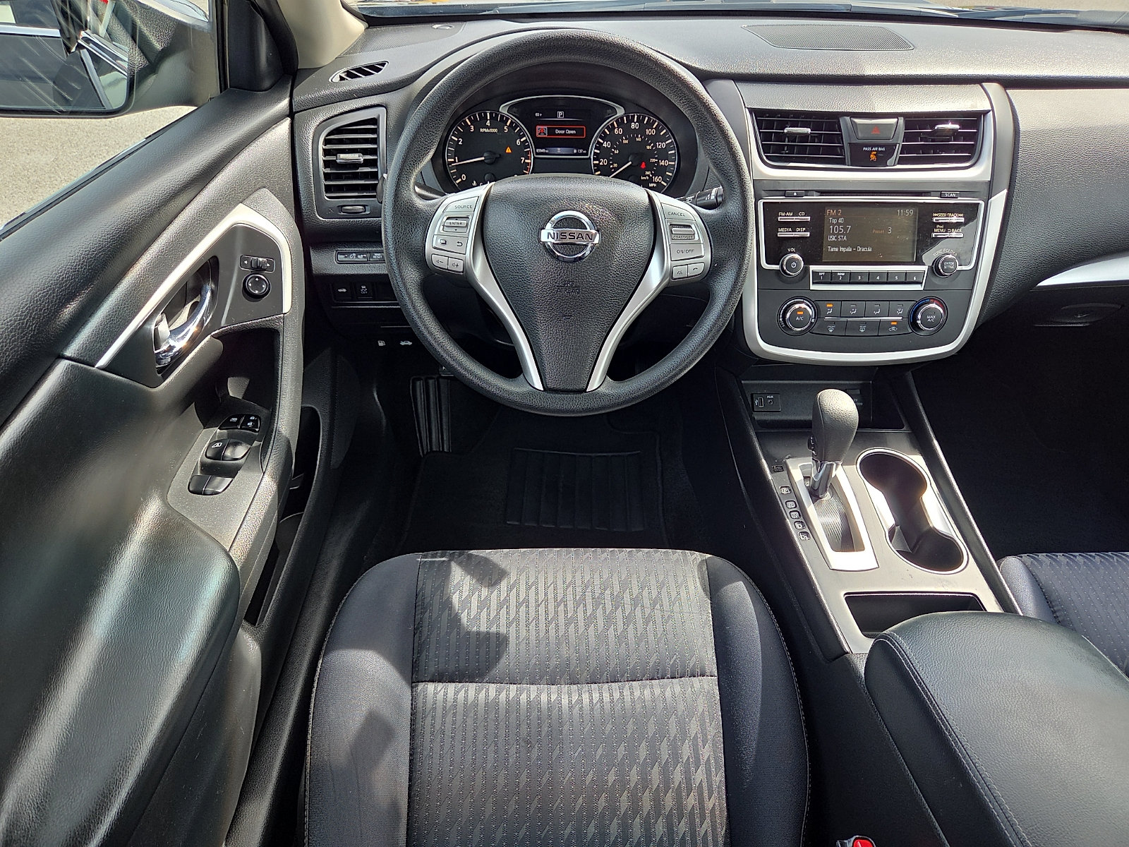 Used 2018 Nissan Altima 2.5 S FWD image 11