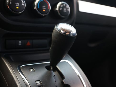 Used 2015 Jeep Compass Sport w/ Power Value Group FWD image 34