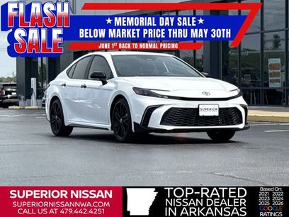 Used 2026 Toyota Camry Hybrid w/ Convenience Package
