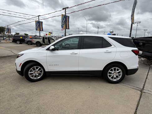 Used 2023 Chevrolet Equinox LT image 12