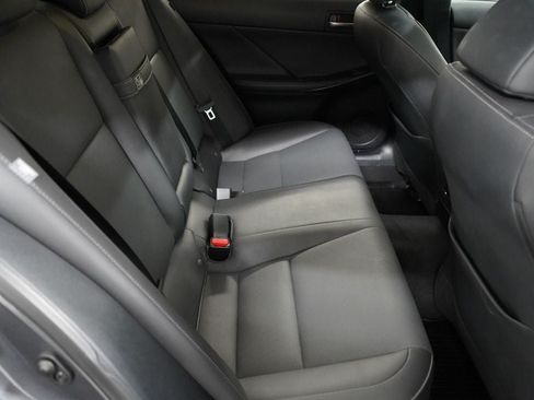 Used 2022 Lexus IS 300 AWD w/ Premium Package image 31