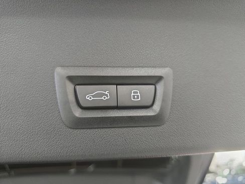 Used 2026 BMW X3 xDrive30 w/ Premium Package image 24