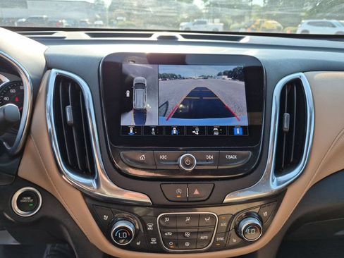 Certified 2022 Chevrolet Equinox Premier FWD image 14