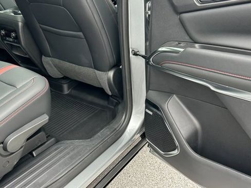 Certified 2024 Chevrolet Traverse RS w/ LPO, Floor Liner Package image 51