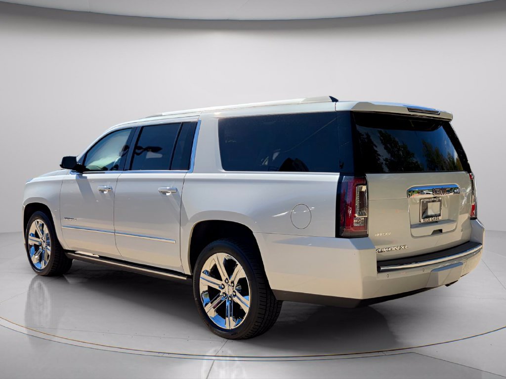 Used 2019 GMC Yukon XL Denali w/ Open Road Package RWD image 6