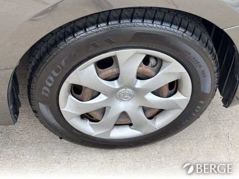 Used 2016 MAZDA MAZDA3 i Sport image 11