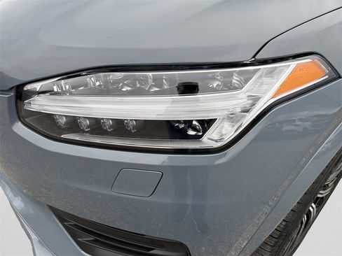 Used 2023 Volvo XC90 B5 Core w/ Climate Package image 23