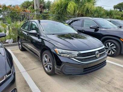 Used 2022 Volkswagen Jetta SE