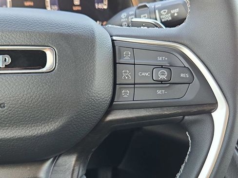 New 2026 Jeep Grand Cherokee Limited AWD/4WD image 24