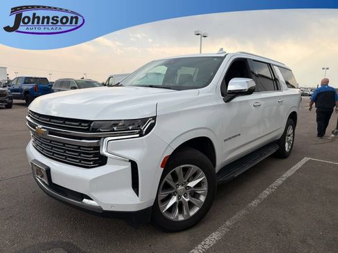 Used 2023 Chevrolet Suburban Premier AWD/4WD image 1