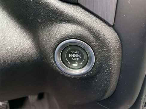 Used 2020 GMC Sierra 1500 Denali w/ Denali Ultimate Package image 17