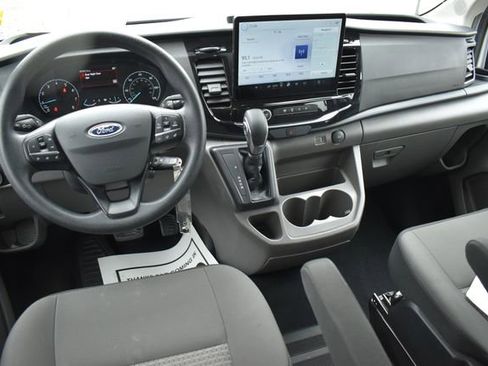 Used 2024 Ford Transit 350 XLT RWD image 17