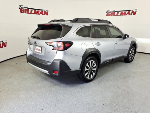 Used 2024 Subaru Outback Limited AWD/4WD image 5