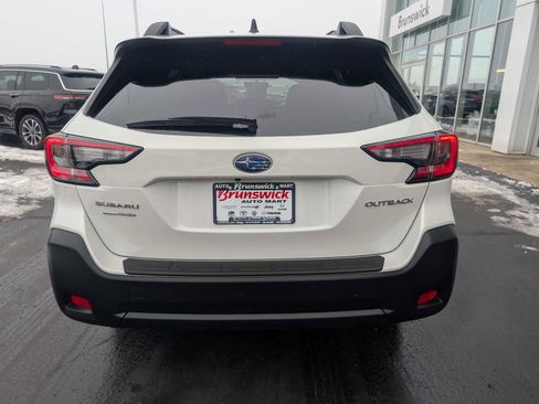 Certified 2025 Subaru Outback Premium w/ Popular Package #1A image 6