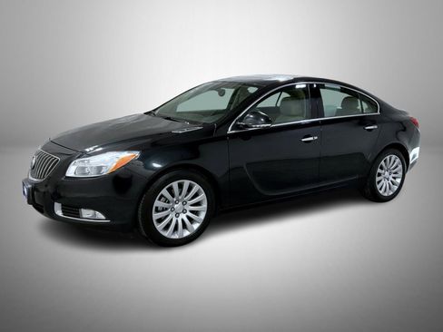 Used 2012 Buick Regal Premium image 1