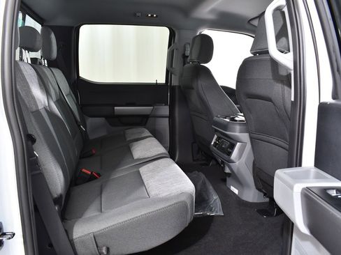 New 2026 Ford F350 XLT w/ FX4 Off-Road Package image 19