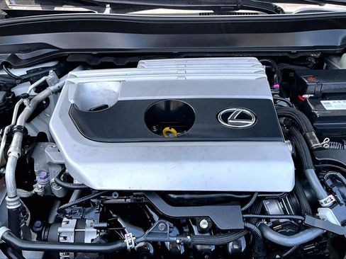 Used 2019 Lexus UX 200 w/ Accessory Package 2 FWD image 32