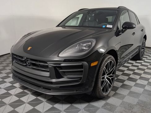 New 2026 Porsche Macan AWD/4WD image 1