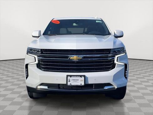 Used 2022 Chevrolet Tahoe LT w/ Luxury Package image 2