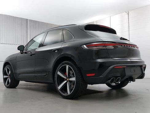 New 2026 Porsche Macan S image 3