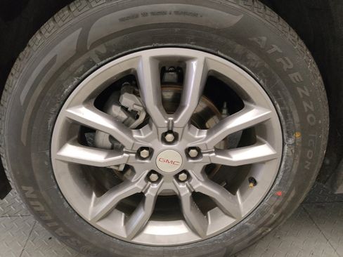 Used 2022 GMC Terrain SLT AWD/4WD image 31