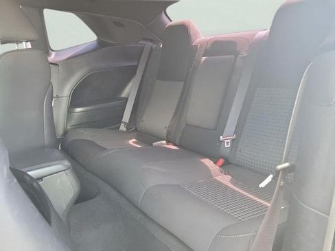 Used 2019 Dodge Challenger SXT AWD/4WD image 10
