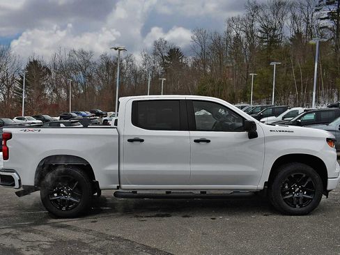 New 2026 Chevrolet Silverado 1500 Custom image 6