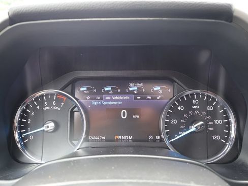 Used 2021 Ford Expedition XLT AWD/4WD image 18
