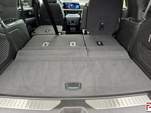 Certified 2025 Chevrolet Tahoe High Country w/ Sun And Tow Package image 18