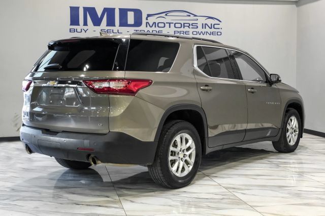 Used 2020 Chevrolet Traverse LT FWD image 10