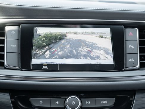 Used 2023 Buick Enclave Essence w/ LPO, Touring Package image 30