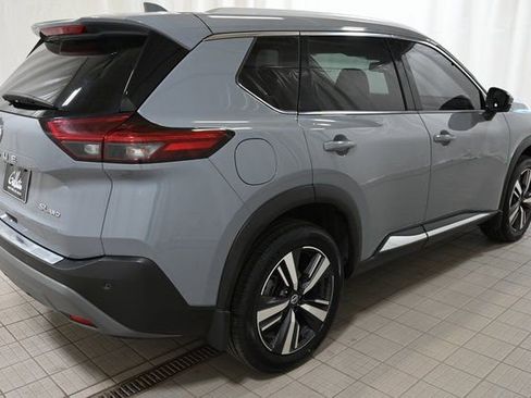 Used 2021 Nissan Rogue SL w/ Premium Package AWD/4WD image 13
